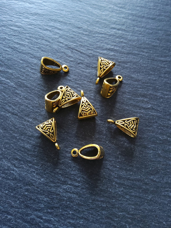 10 or 50 Antique Gold Triangular Bail Beads Patterned 15x10mm Nickel FREE