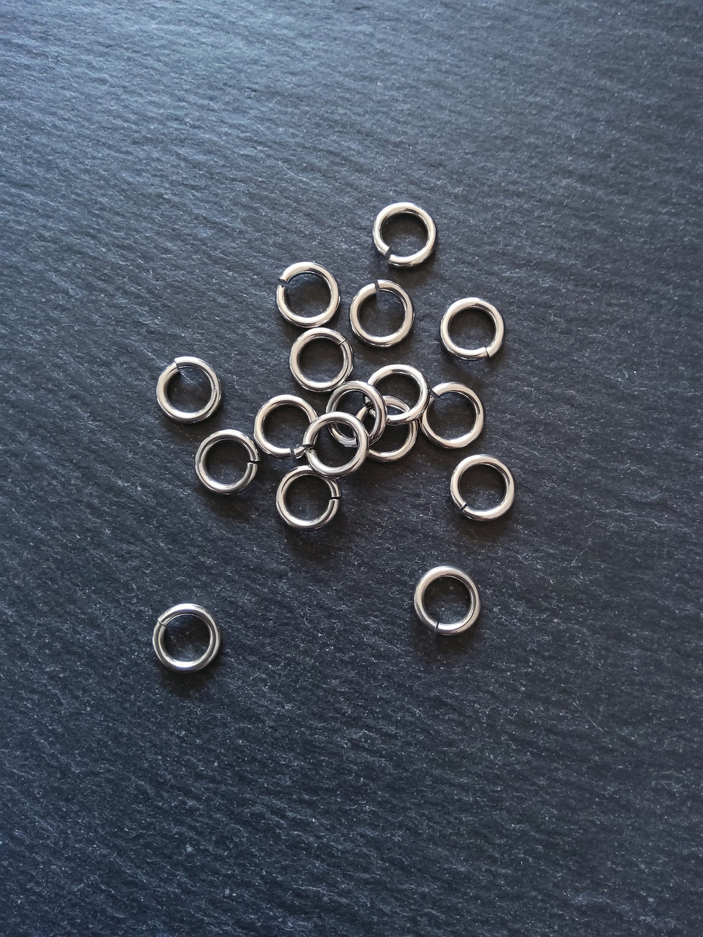 20 or 100 Stainless Steel 10mm Jump Rings Strong 1.6mm (14 gauge) Internal Diameter: 7mm