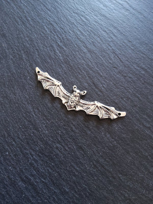 4 or 20 Flying Bat Connector Charms Antique Silver Tone Metal Alloy 65x17mm