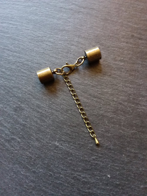 4 or 20 Antique Bronze Tone End Cap Sets for 7.5mm Cord with Extender Chain NICKEL FREE (8mm internal cap diameter)