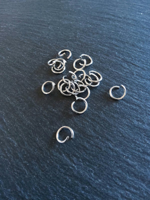 40 or 200 Stainless Steel 9mm Jump Rings Opened Strong 1.2mm (16 gauge)