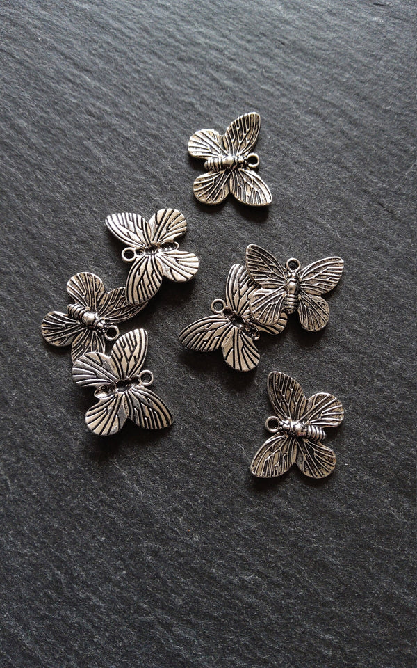 10 or 50 Beautiful Butterfly Charms Antique Silver Tone 18x15mm