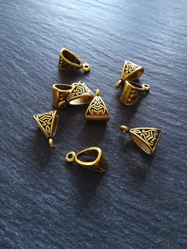 10 or 50 Antique Gold Triangular Bail Beads Patterned 15x10mm Nickel FREE