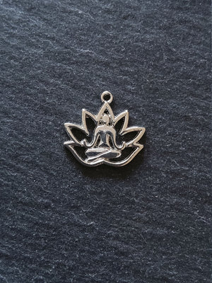 10 or 50 Antique Silver Tone Lotus Flower Meditation Yoga Charms 18x17mm