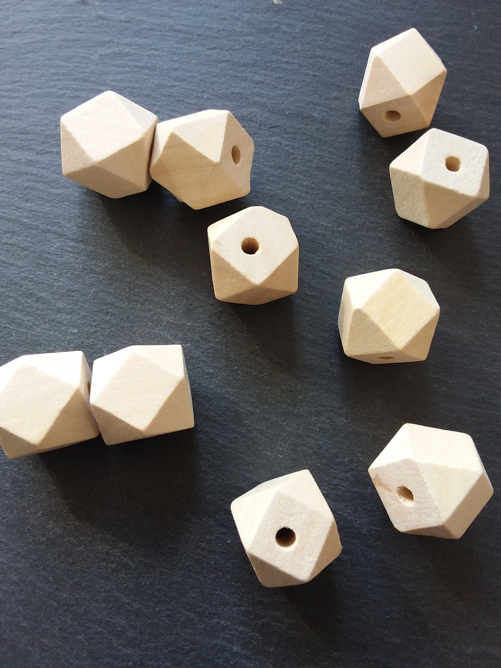 20 Natural Hinoki Wood 20mm (6/8") Faceted Spacer Beads. Hole: 4mm