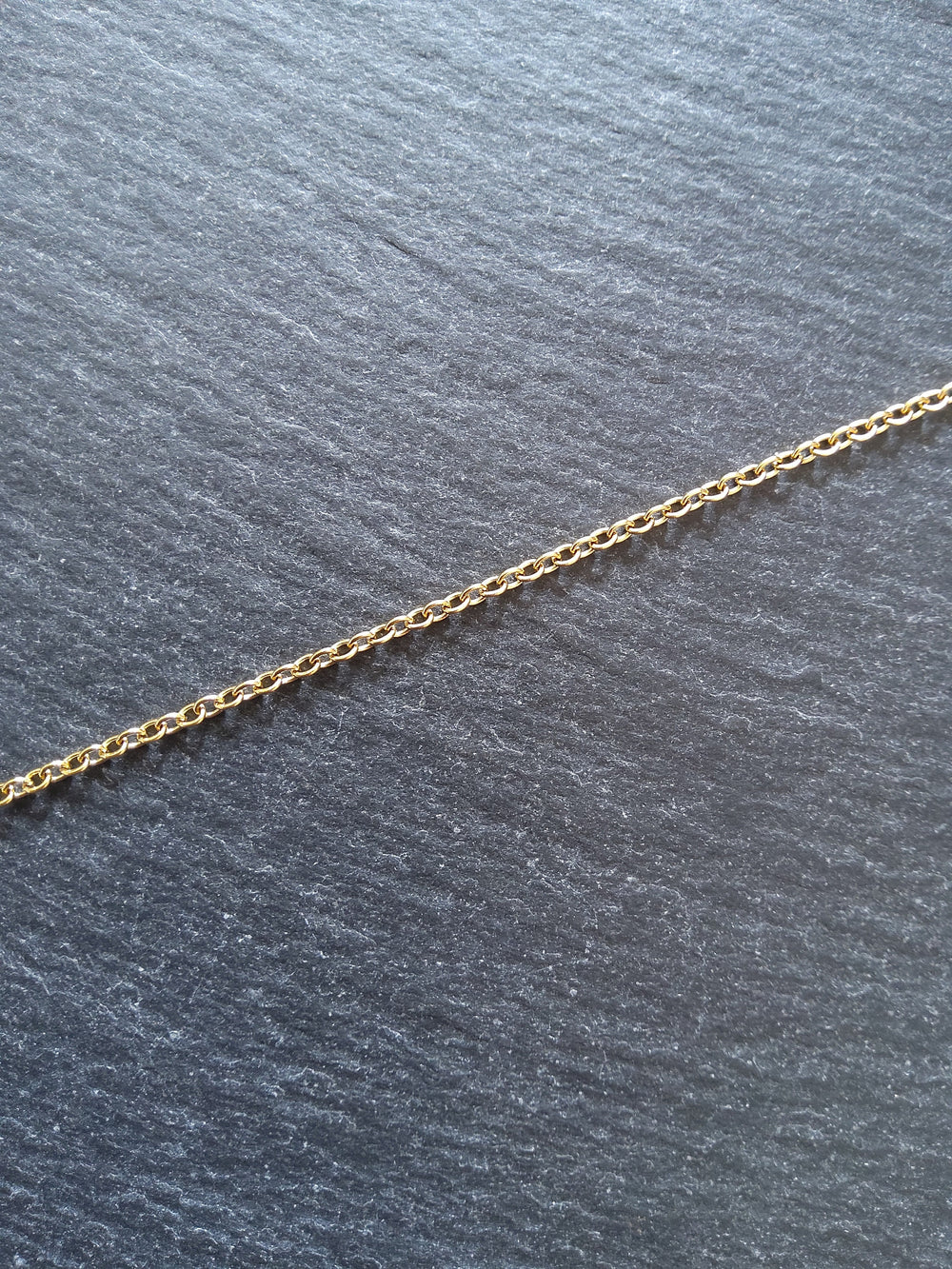 1 Meter Length of Genuine 18K Plated Stainless Steel Cable Chain 2.5x2x0.5mm Closed Link