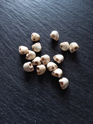 50 Small Cream Synthetic Howlite 8mm Skull Beads 8x7x6mm