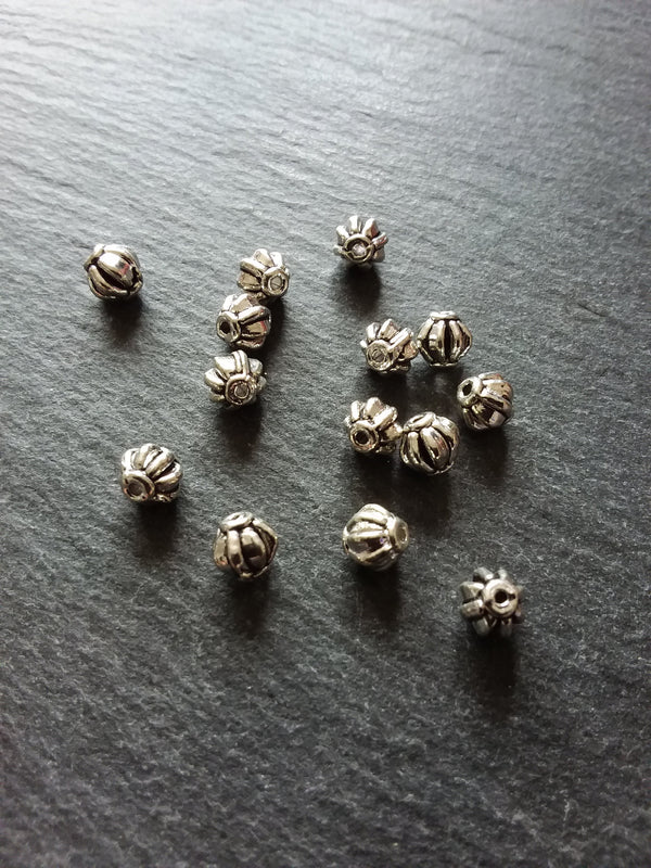 20 or 100 Lantern Beads 6mm Antique Silver Tone Spacer 6x6mm. Hole: 1mm