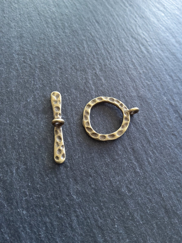 4 or 20 Sets of Antique Bronze Metal Alloy Toggle Clasps 21x16mm