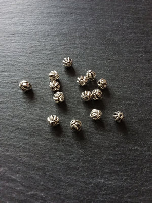 20 or 100 Lantern Beads 6mm Antique Silver Tone Spacer 6x6mm. Hole: 1mm