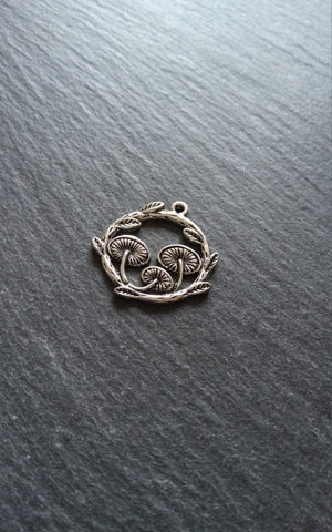 4 or 20 Mushroom Toadstool Round Forest Medium Charms Antique Silver Tone 26x25mm