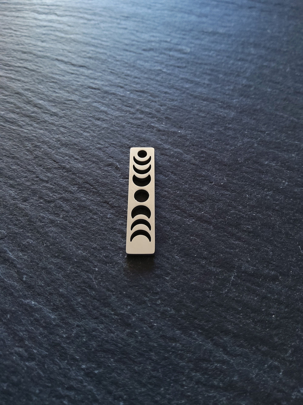 1 or 5 Stainless Steel Phases of the Moon Charms Flat Small 26x6x1.5mm