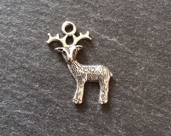10 or 50 Reindeer Charms Antique Silver Tone Alloy 24x19x3.5mm