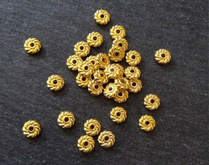 40 or 200 Spacer Beads 6mm Flat Round Gold Plated 6x1.8mm