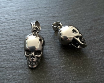 Stainless Steel Solid Skull Pendant 29x15x18mm