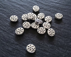 20 or 100 Antique Silver Tone Flattened 7mm Oval Shaped Flower Patterned Beads 7x7x3mm