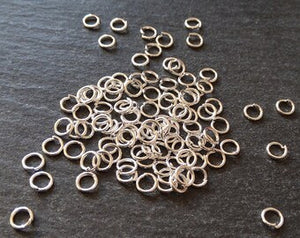 300 or 1500 Bright Silver Plated 4mm Diameter 0.7mm Jump Rings Metal Alloy