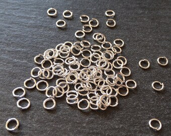 300 or 1500 Bright Silver Plated 4mm Diameter 0.7mm Jump Rings Metal Alloy