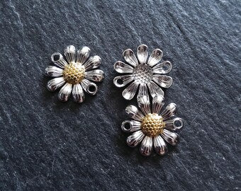 Stainless Steel Daisy Flower Connector Charm Silver & Gold 14.5x14x3mm