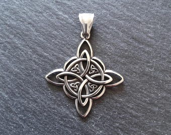 1 or 5 Stainless Steel Witches Knot Pendant 38x34x2.5mm