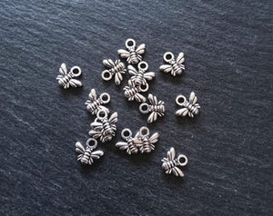 20 or 100 Little Bee Charms Antique Silver Tone Alloy 10x11x2mm Nickel FREE