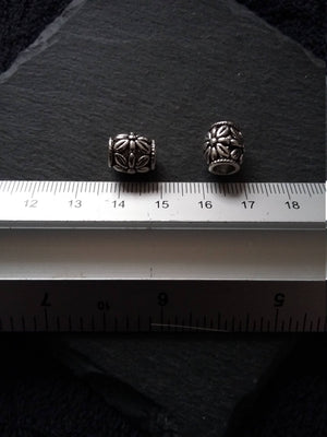 6 or 30 Flower Patterned 10mm Charm Beads Antique Silver Tone Large 5mm Hole. Nickel FREE