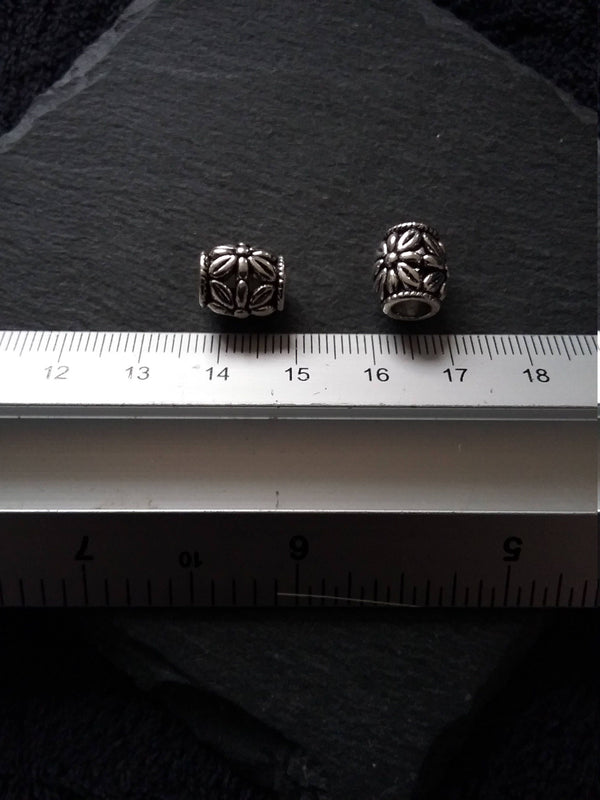 6 or 30 Flower Patterned 10mm Charm Beads Antique Silver Tone Large 5mm Hole. Nickel FREE