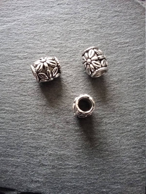 6 or 30 Flower Patterned 10mm Charm Beads Antique Silver Tone Large 5mm Hole. Nickel FREE