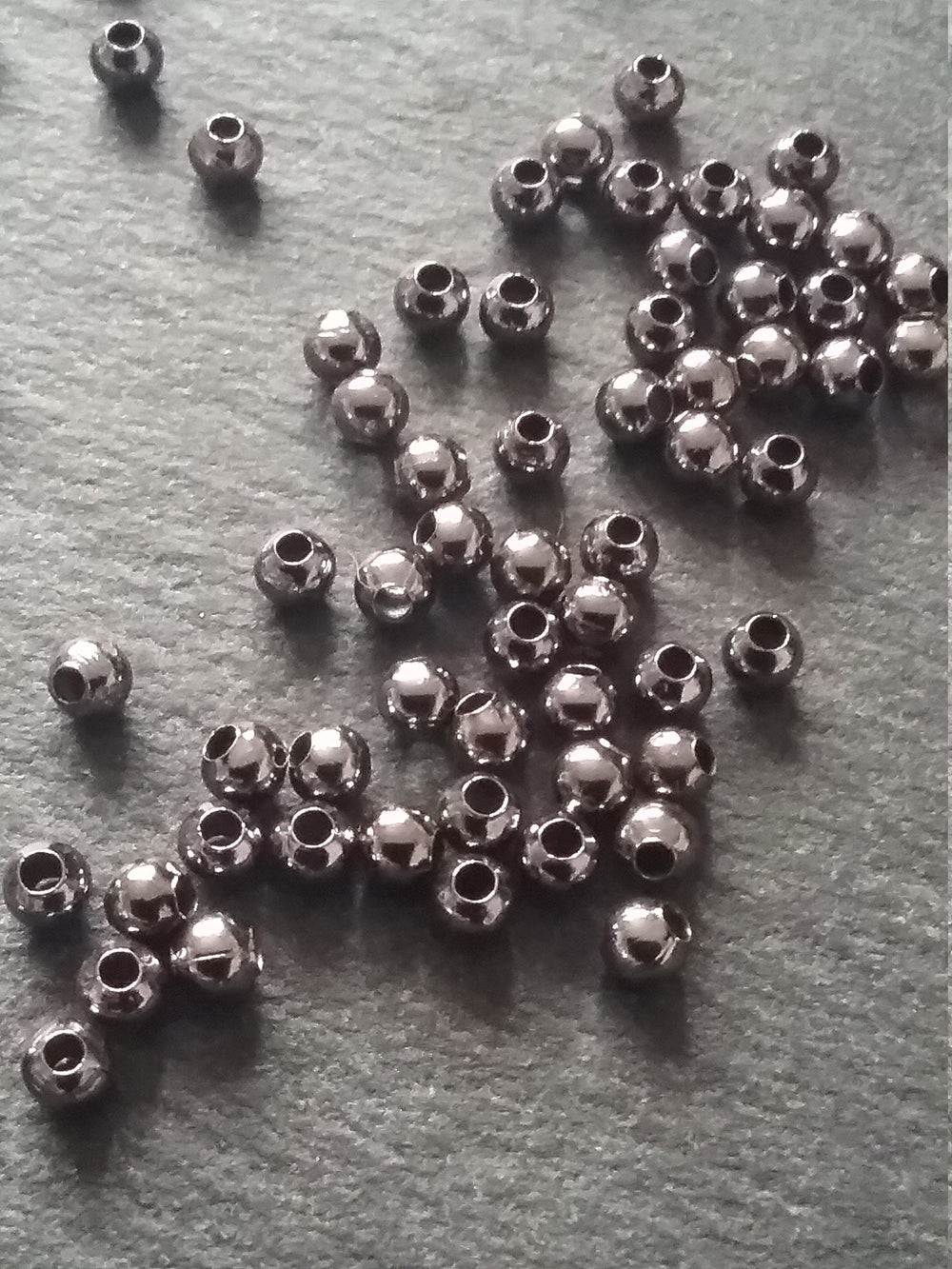Gunmetal 3mm Ball Spacer Beads Smooth Round Hollow Alloy
