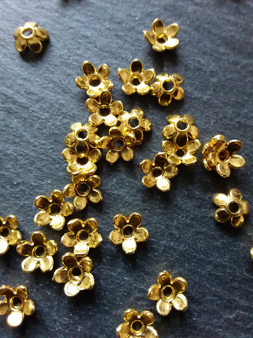 100 or 400 Flower Bead Caps 6mm Bright Gold Plated Alloy