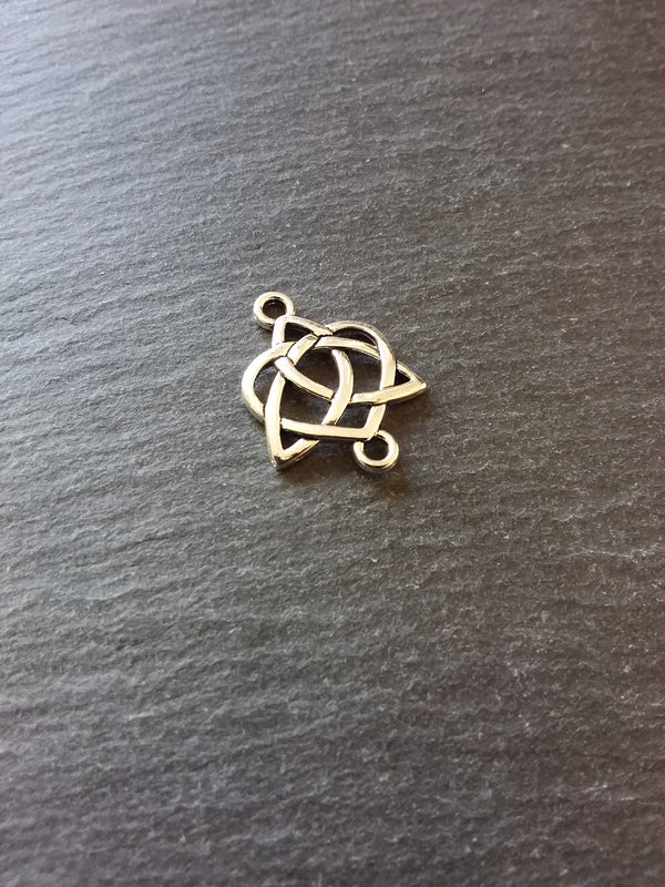 10 or 50 Celtic Knot Connector Charms Antique Silver Tone 24x19mm