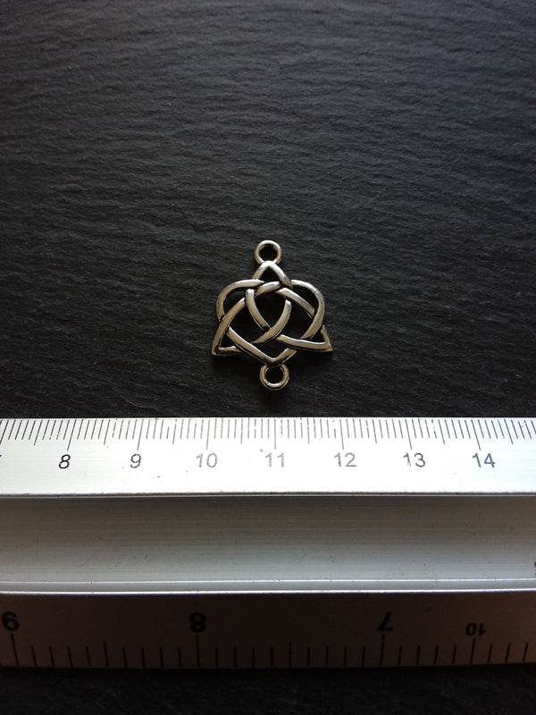 10 or 50 Celtic Knot Connector Charms Antique Silver Tone 24x19mm
