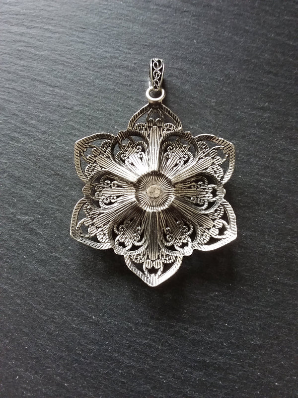 1 or 5 Large Flower Pendant Antique Silver Tone Alloy & Turquoise 83x58mm