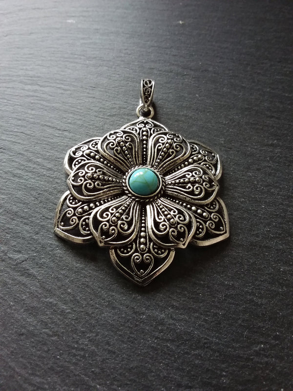 1 or 5 Large Flower Pendant Antique Silver Tone Alloy & Turquoise 83x58mm