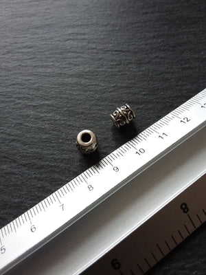 20 or 100 Patterned 8mm Barrel Beads Antique Silver Tone Alloy 8x8mm Hole: 3mm NICKEL FREE