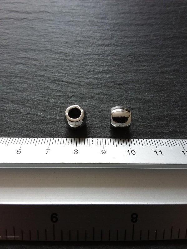4 or 20 Bright Silver Tone 8mm Barrel Spacer Beads Smooth Plain Non-Tarnishing 9mm long x 8mm wide Hole: 5mm NICKEL FREE