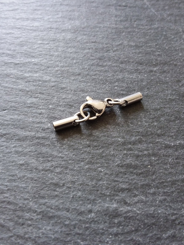 4 or 20 Stainless Steel Rounded End Cap Sets for 2.5mm Cord (3mm end caps)