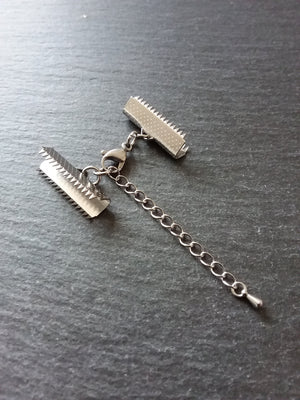 4 or 20 Stainless Steel Patterned Crimp End Sets for 25mm (1 inch) Ribbon with Lobster Clasps & Extender Chain