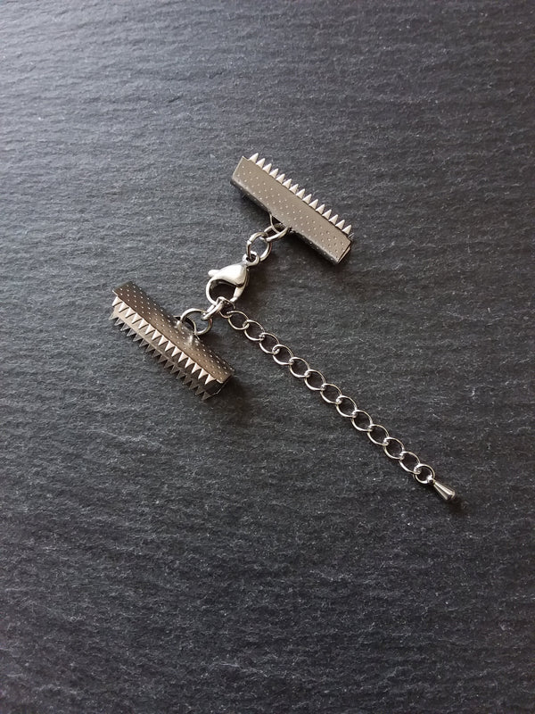 4 or 20 Stainless Steel Patterned Crimp End Sets for 25mm (1 inch) Ribbon with Lobster Clasps & Extender Chain