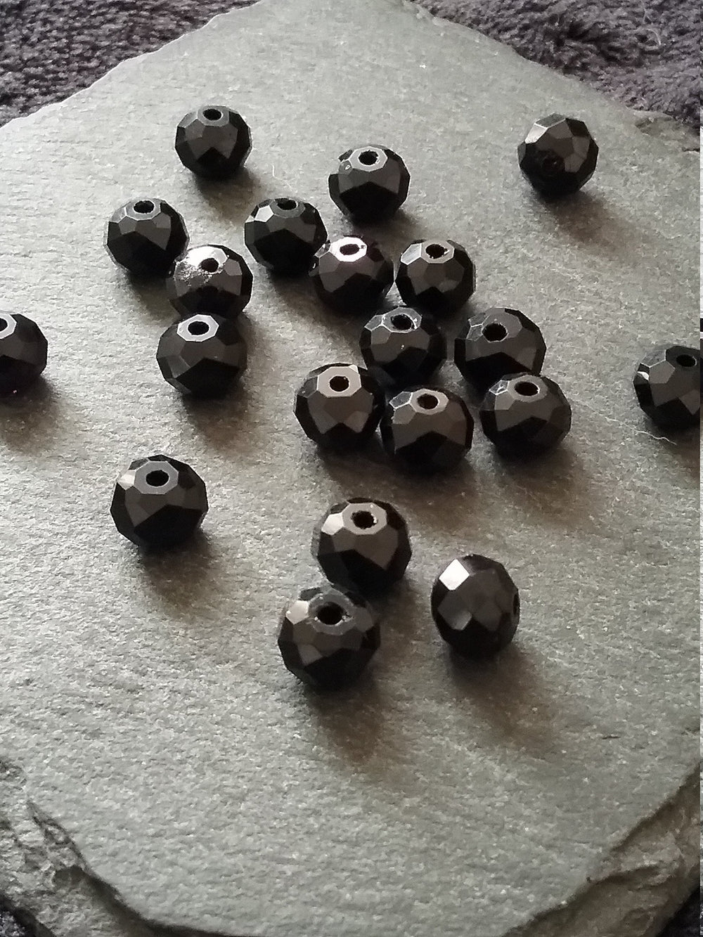 100 Black Faceted 8mm Glass Beads 8x6mm