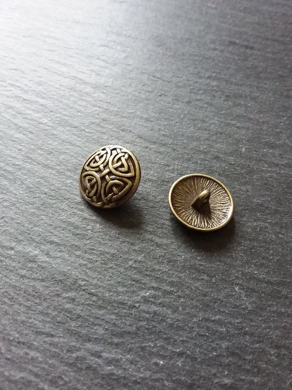 4 or 20 Celtic Knot Antique Bronze Metal Buttons 17mm (5/8") Fasteners