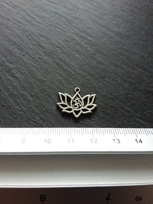 10 or 50 Lotus Flower with Ohm Charms Silver Tone Alloy 20x16mm