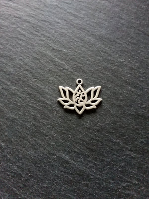 10 or 50 Lotus Flower with Ohm Charms Silver Tone Alloy 20x16mm