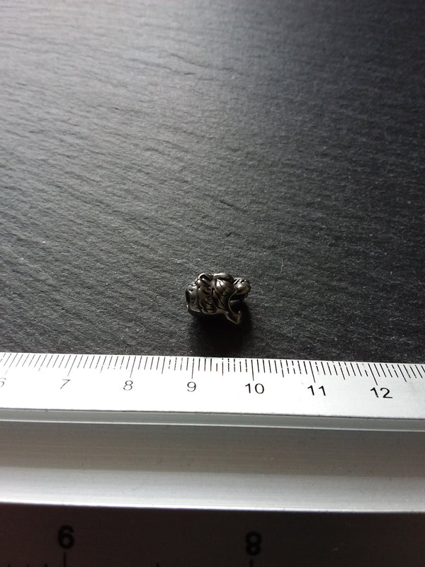 1 or 5 Stainless Steel Tiger Head Beads 11x8x9.5mm Hole: 2.5mm Front to Back