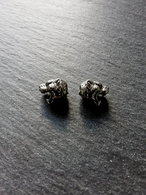 1 or 5 Stainless Steel Tiger Head Beads 11x8x9.5mm Hole: 2.5mm Front to Back