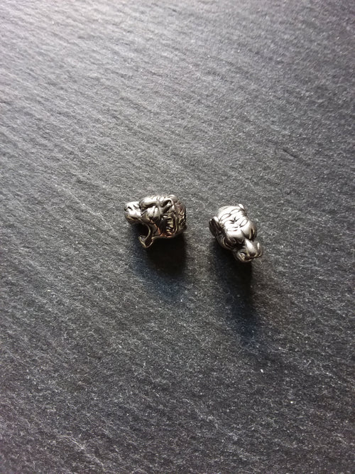 1 or 5 Stainless Steel Tiger Head Beads 11x8x9.5mm Hole: 2.5mm Front to Back
