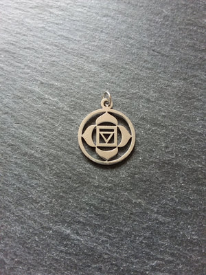 1 or 5 Stainless Steel Muladhara Root Chakra Flower Charms Flat 22x19mm
