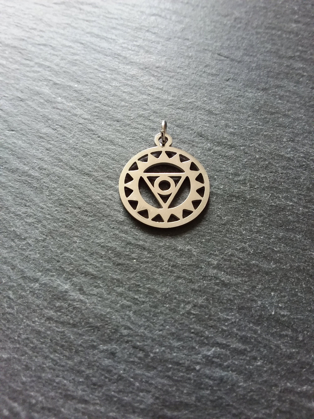 1 or 5 Stainless Steel Vishuddha Throat Chakra Flower Charms Flat 22x19mm