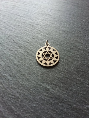 1 or 5 Stainless Steel Anahata Heart Chakra Star Charms Flat 22x19mm