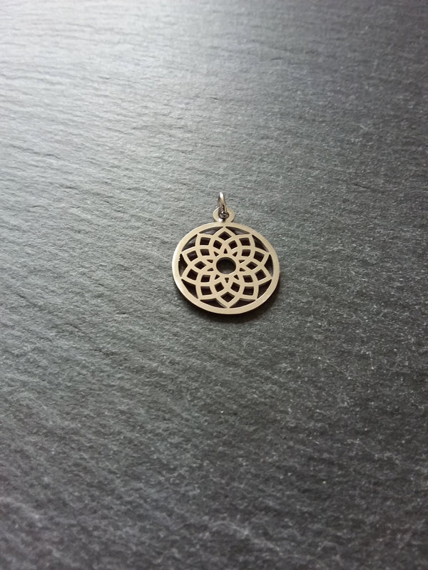 1 or 5 Stainless Steel Sahasrara Crown Chakra Lotus Flower Charms Flat 22x19mm